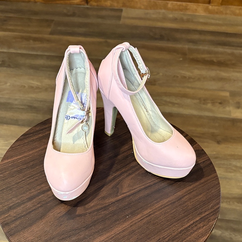 Source Unknown Blush Kids Heels